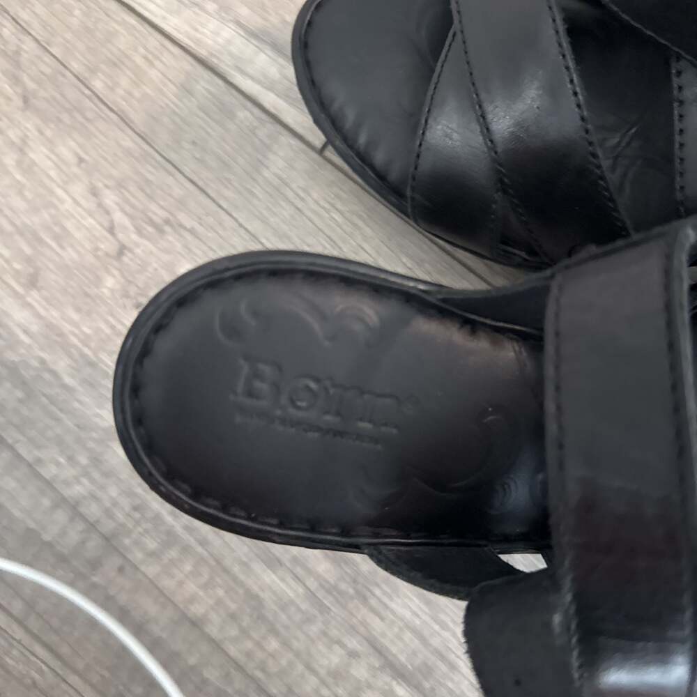 Born Black Leather strappy sandals heels